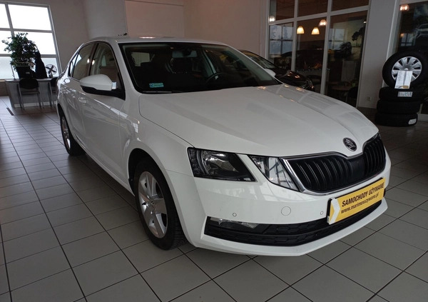 Skoda Octavia cena 61900 przebieg: 107600, rok produkcji 2017 z Swarzędz małe 254